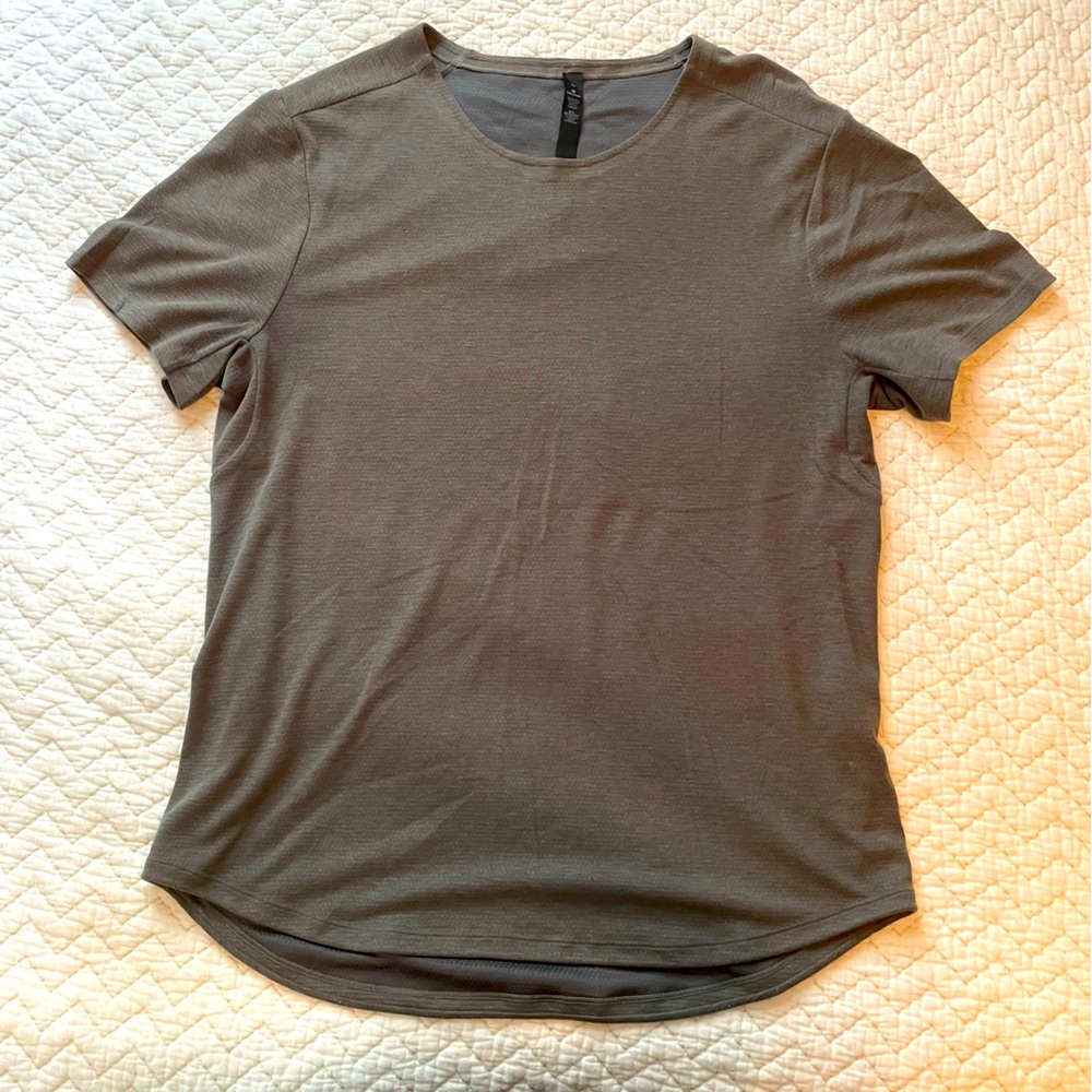 Lululemon Men’s Texture T Shirt Sz M